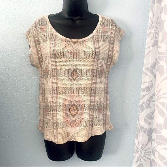 Blu Planet Aztec Print Open Knit Top Size Medium - Picture 1 of 6